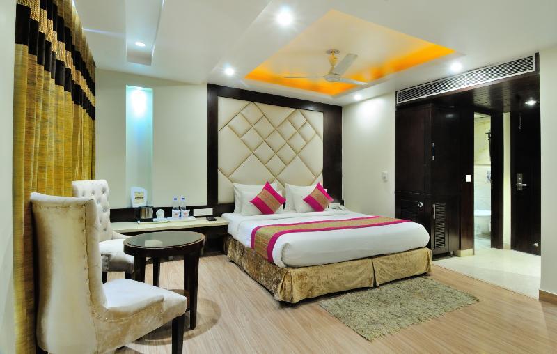 Hotel Sai Miracle - Luxury Living Neu-Delhi Exterior foto